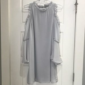 P P L A . Grey Cold Shoulder Dress Size Small.